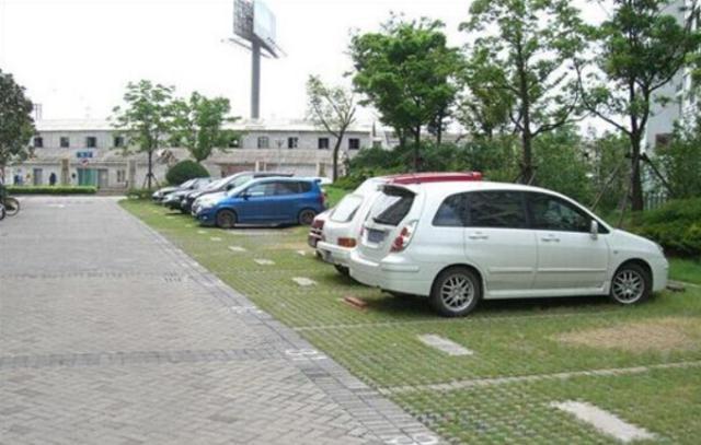 【九零后聊车】昨天才买新车，隔天就不翼而飞，4S店：我把车开走还要跟你商量？