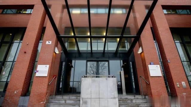 荷兰记者拒绝说出新闻来源，被法庭扣押