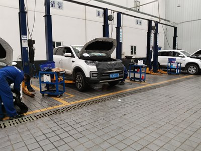 汽车之家@逸动被恶意刮花，心痛不已，保养加补漆纪实。