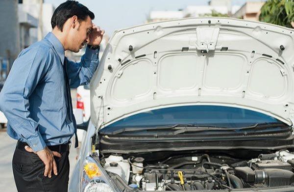 【汽车维修保养指南】汽车仪表盘发动机亮黄灯，发动机灯亮黄灯车能开吗