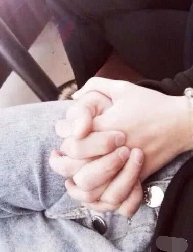 [搞事编辑部]心理测试：选一对最不自然的情侣？测喜欢你的人和你匹配吗？