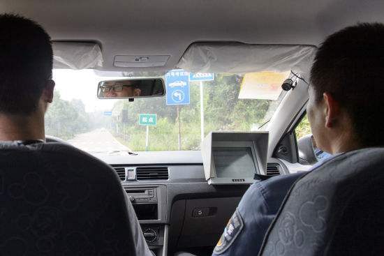 文艺汽车达人@为什么大多数人拿到驾照后，再也不跟教练联系？教练说出了实话