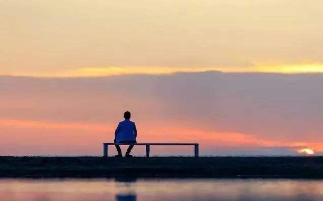 「小事大励志」到了50岁之后，需要明白这六件事情，才算得上活得明白