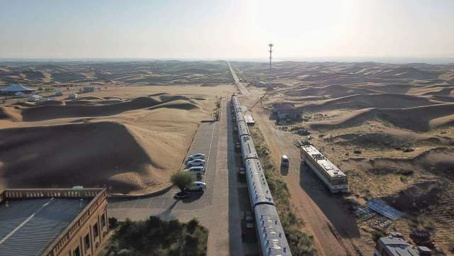 沙特想在全国修建高铁，美国..都不吭声，中国百亿造就奇迹