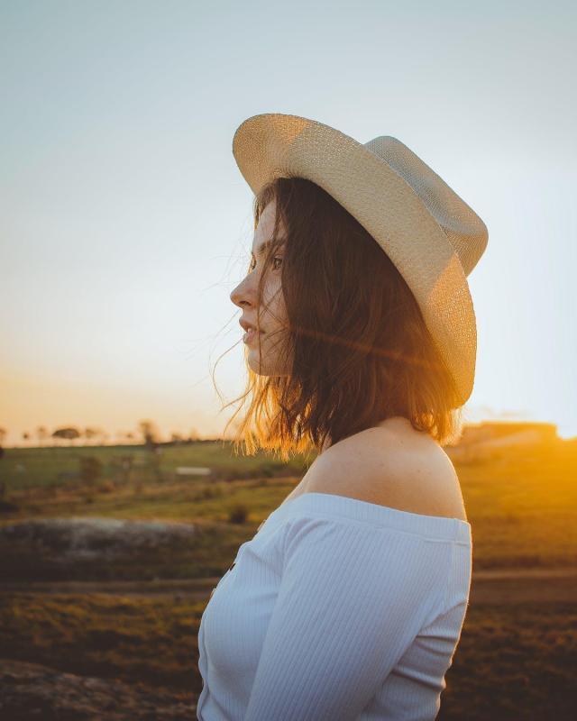 「情感解压台」男人不回你消息，就不要再继续发了