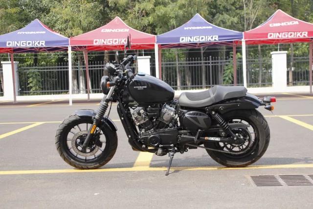 「摩托之家」摩托车选择跨骑还是踏板