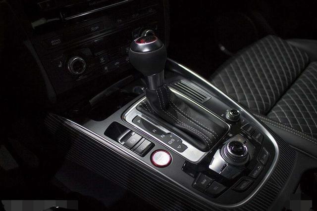 下车让一下：自动挡的P、R、N、D、S、L怎么用？老司机：一句口诀包你学会