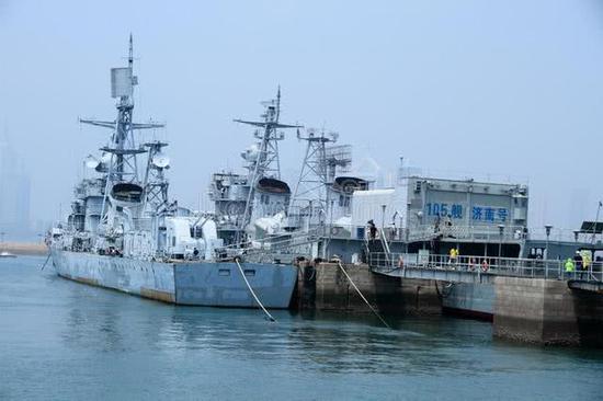 中国这些老军舰经过华丽转身 从退役拆解到异国主力