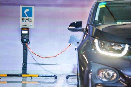 「氢云链」为何新能源汽车快充模式下，不能将电量充满？