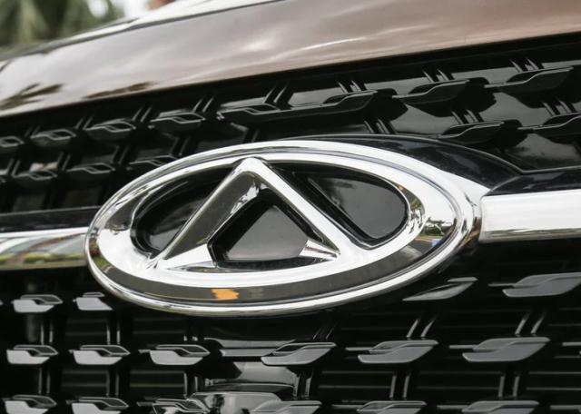 「车与生活」“最费油”轿车排名出炉，30款车型被点名，你的车上榜了么？