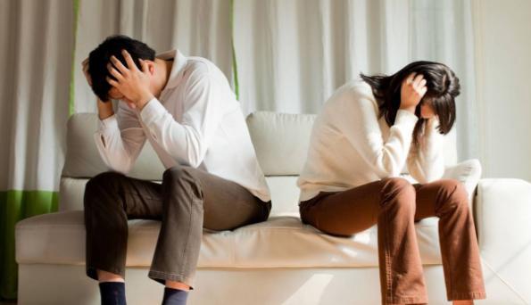 「掏心掏肺哭着后悔」爱情最好的常态是“斤斤计较”，而不是包容式的置身事外