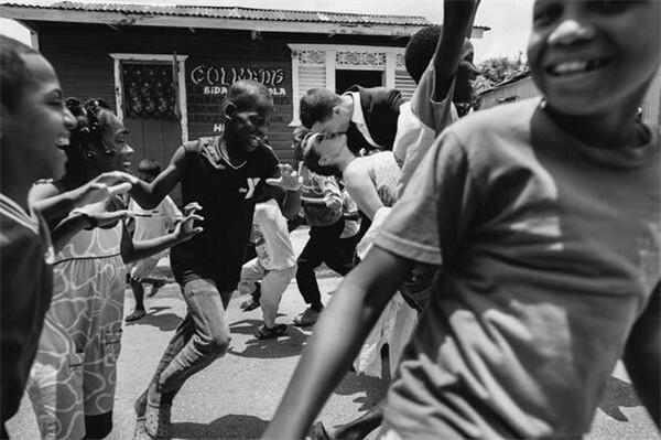 「几度婚礼说」带着你的婚纱 和心爱的他去遍全世界最美的角落