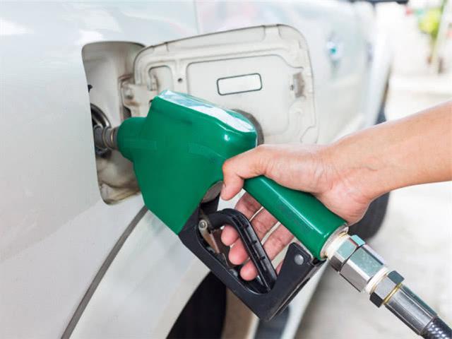 #众口侃车#省油的4大谎言，国人受骗十几年，本想省油车却废了！