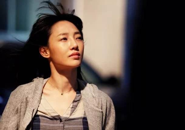 「情感两性学」20岁为爱痴狂，30岁怀疑爱情，是什么让我们越大越不敢相信爱情？