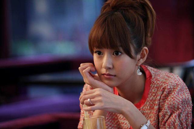 「情感两性学」20岁为爱痴狂，30岁怀疑爱情，是什么让我们越大越不敢相信爱情？