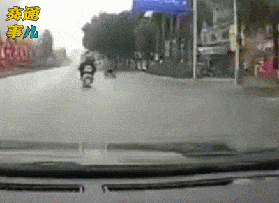 条山高速公安交警@一组动图提醒你：威风不在车速高 安全意识不能抛