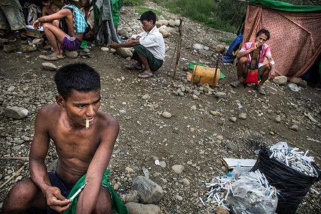 缅甸非法玉石开采，挣扎在一朝暴富与无尽堕落的极端