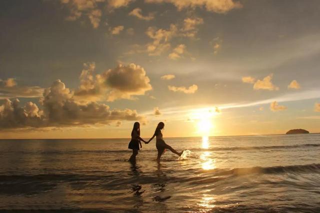 「德威堡酒业」养生的最高境界，从拥有这三种最舒服的关系开始