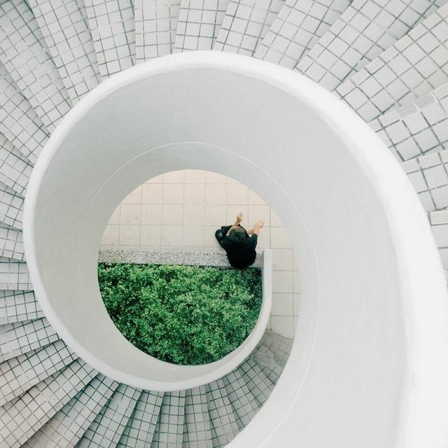 月亮不入梦■现实短句，男女通用