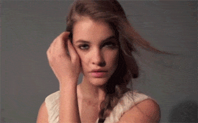 久久恋爱课@聊多丢神秘感vs聊少没存在感：运用推拉术，让男生爱上与你聊天