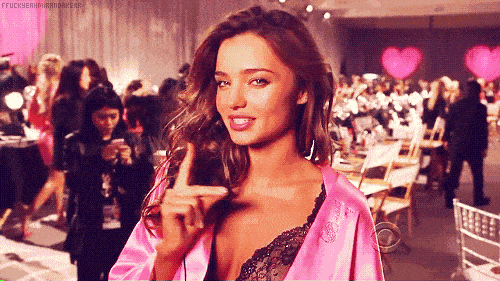 久久恋爱课@聊多丢神秘感vs聊少没存在感：运用推拉术，让男生爱上与你聊天