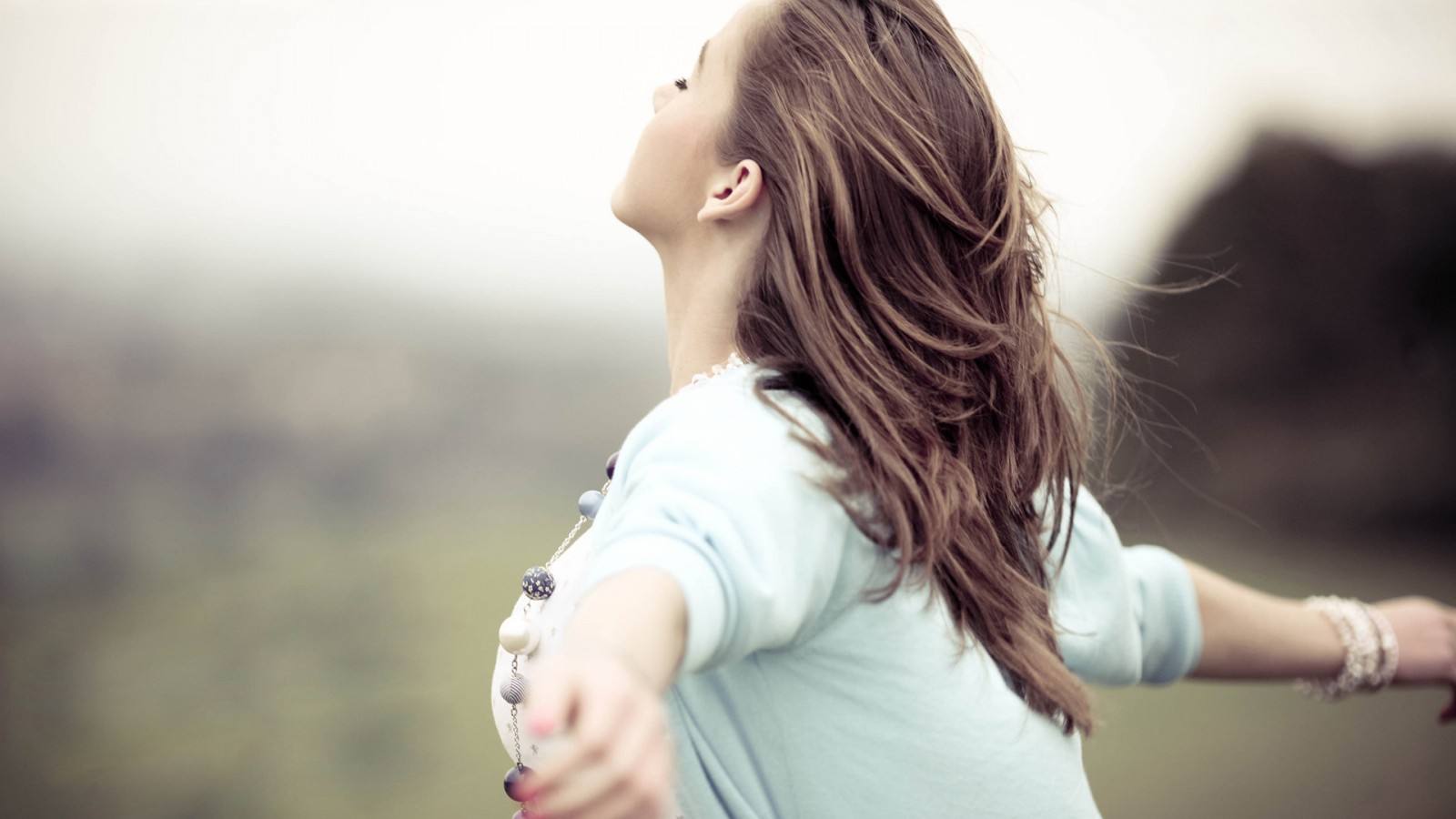 [厦九九]别不承认，我们总是怪别人，是怕承认自己的蠢傻笨！