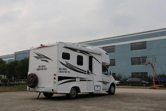 【小鱼儿和小番茄】德兴房车，我家的房子很小但院子很大