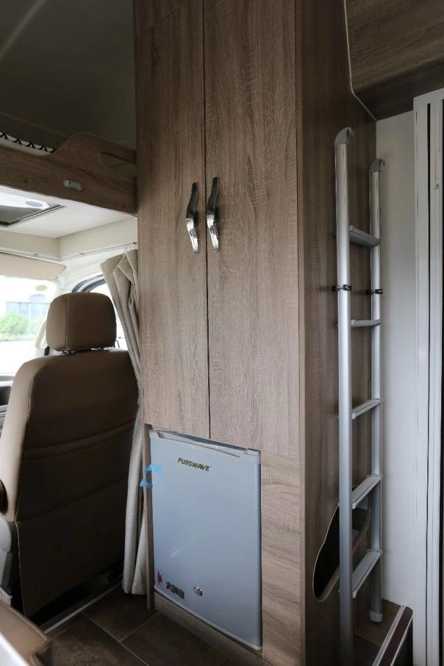 【小鱼儿和小番茄】德兴房车，我家的房子很小但院子很大