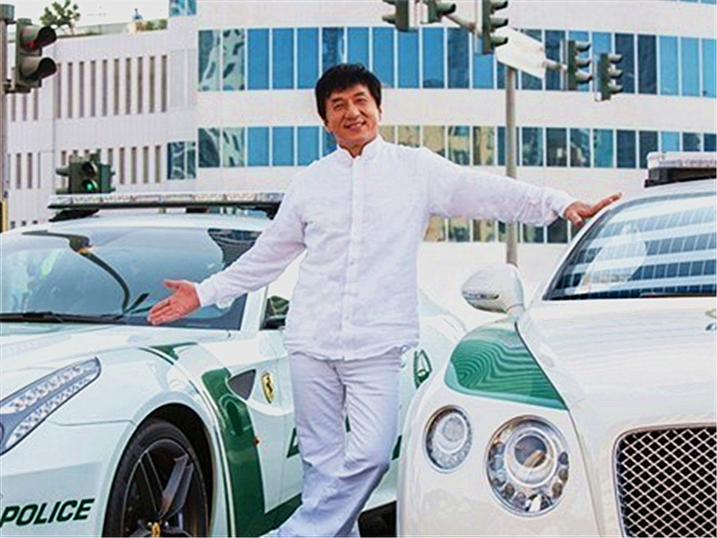 [小艾v汽车]迪拜王子私藏的5亿豪车，从不外借，却破例借给了一名中国人？