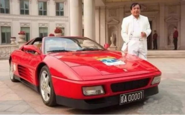 「新能源电动车知识」北京“最牛”三块车牌，路上看到记得避让，就算你开大劳也惹不起