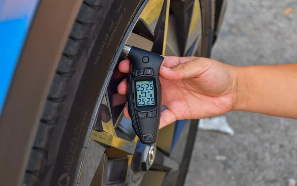 有车以后■20多小时不间断测试，这台号称全球续航最长的中国纯电SUV表现让人吃惊