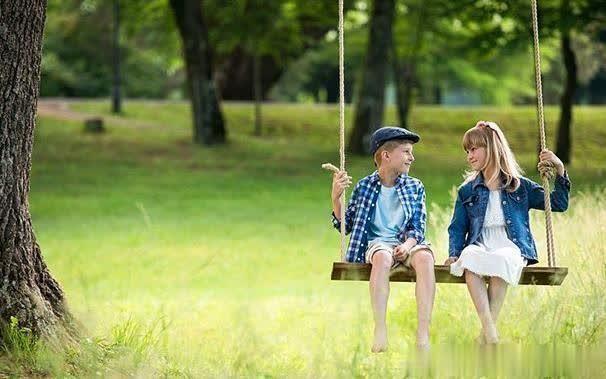 [一个人的森林世界]男生喜欢你的6个表现