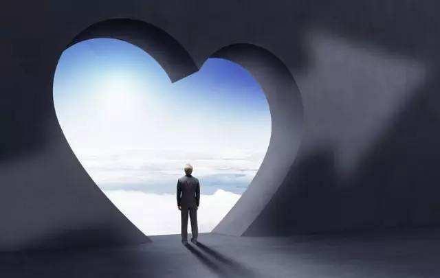 「丁路遥知事」为什么公司高管往往做不长久，反而普通职工却相对稳定？