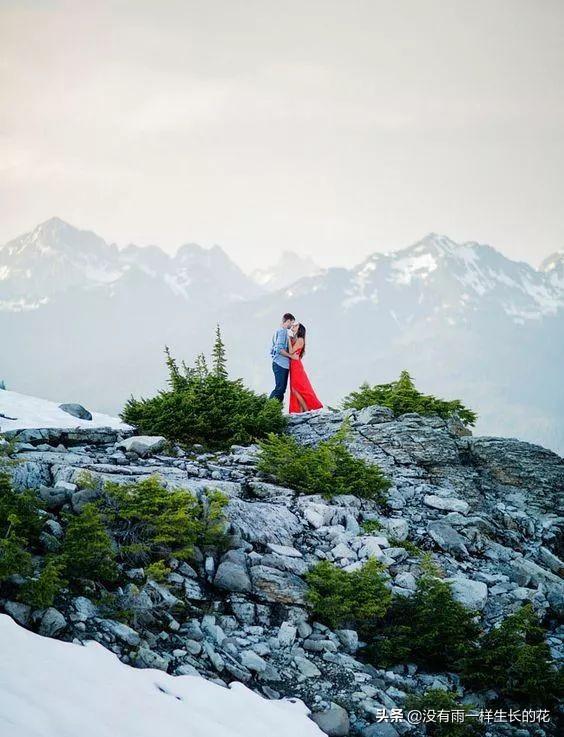 「没有雨一样生长的花」真正爱一个人时会想什么？