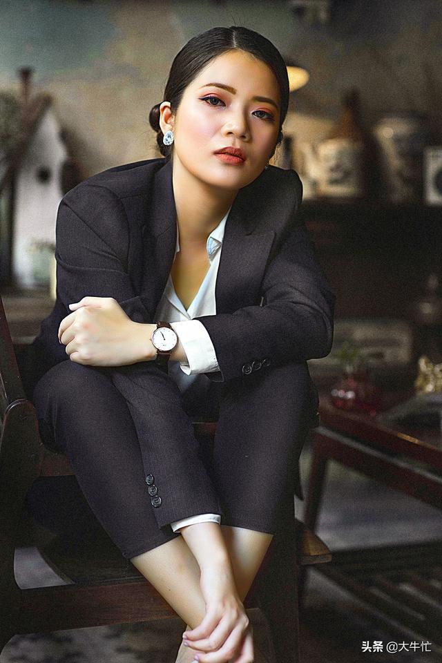 「大牛忙」“当年为了事业，我选择了离婚，复婚后，老公不爱我了”