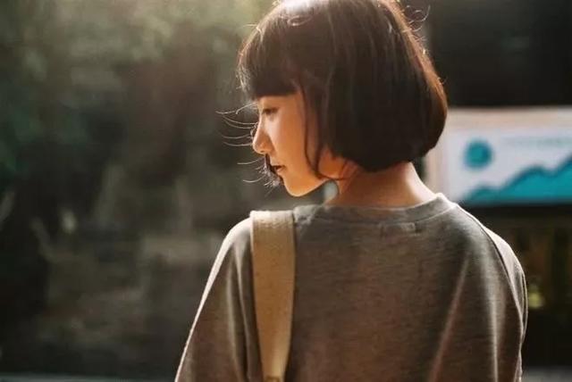 【暖心文笔】好的友谊就像夫妻：床头吵架床尾和