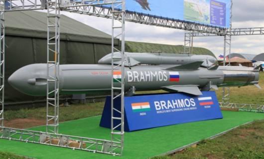 布拉莫斯还能改成高超音速导弹？印度..撰文：速度将超8马赫