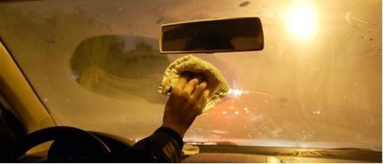 「自主汽车」冬季爱车养护有技巧，汽车内除雾小妙招，一起看看吧