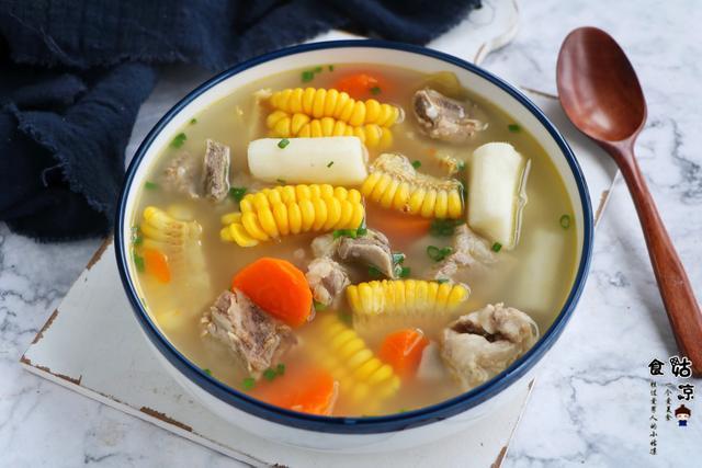 浅浅情感说■秋冬天气变冷吃什么暖胃？多喝这道汤，养胃驱寒又营养均衡