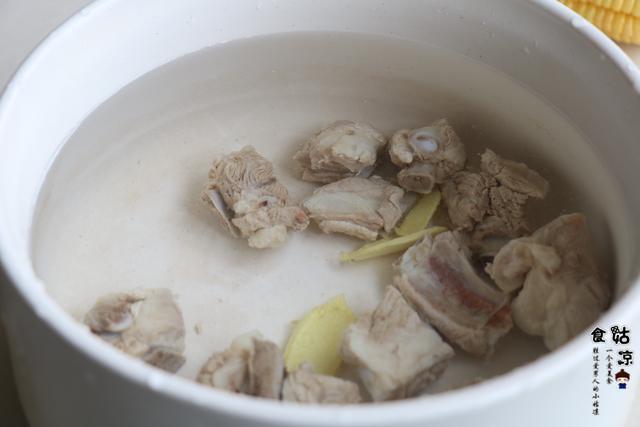 浅浅情感说■秋冬天气变冷吃什么暖胃？多喝这道汤，养胃驱寒又营养均衡