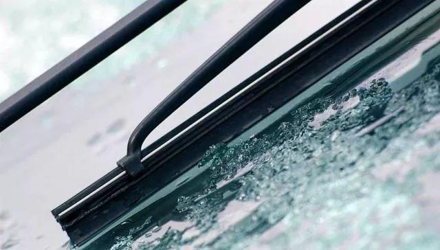 #西安大交通发布#雨刮器刮不干净怎么办？教你几招简单操作