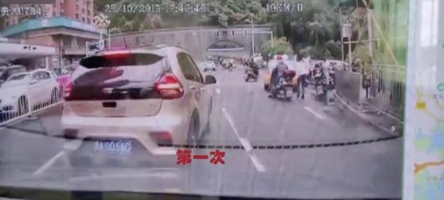 家有汽车：3次恶意变道别车 最终造成追尾 司机回应：他没保持安全距离