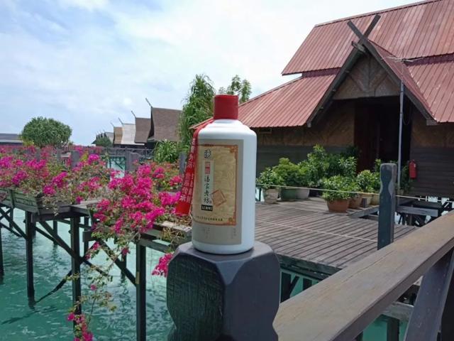 #浅浅情感说#成长是将哭声调成静音，约酒是将情绪调成震动