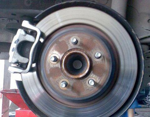 【蛋蛋懂车】汽车跑了7万公里这4种东西都不换？维修师傅：发动机不想要了？