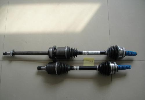 【蛋蛋懂车】汽车跑了7万公里这4种东西都不换？维修师傅：发动机不想要了？