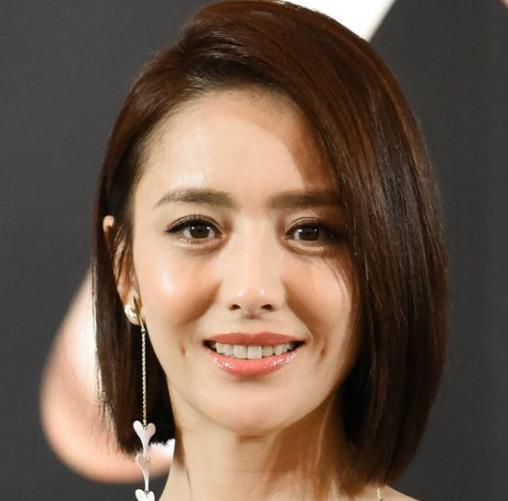 小宇心理测试@心理学：4种发型，你认为哪种发型最漂亮？测你将来是否会变富有