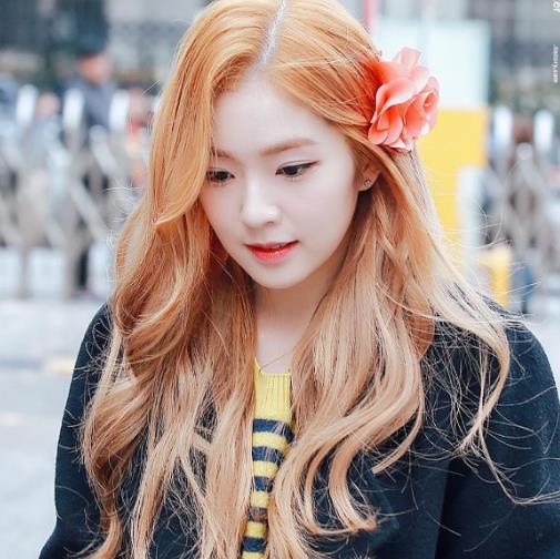 小宇心理测试@心理学：4种发型，你认为哪种发型最漂亮？测你将来是否会变富有