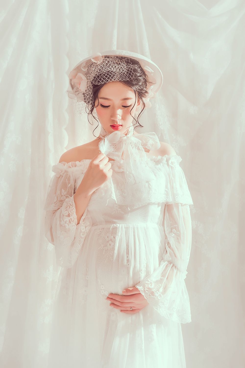 「一切源于生活」踮起脚，提起裙边 ；迈着幸福的步伐，吟唱着孕育的美好-白天鹅