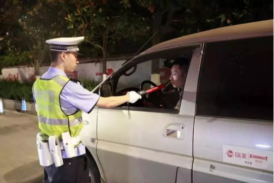 【汽车大咖】车管所通知：这8种违章终于可以撤销了