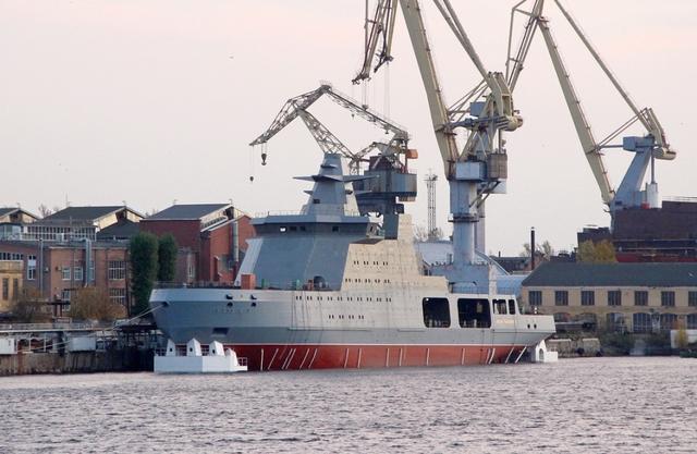 战斗民族的暴力破冰船，拥有舰炮巡航导弹，火力堪比俄军主力战舰